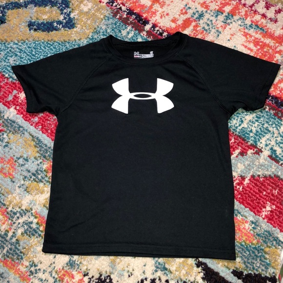 Under Armour Other - Under Armour tee